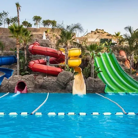 Globales Patos Park 4* 贝纳尔马德纳