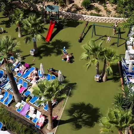 Globales Patos Park 4* 贝纳尔马德纳