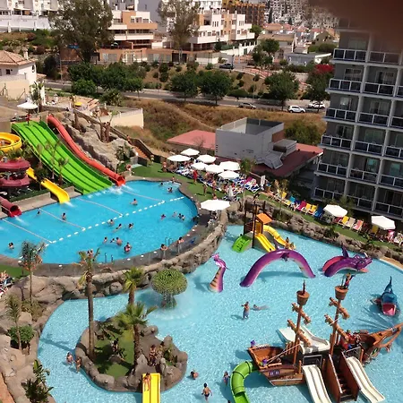 Globales Patos Park 4* 贝纳尔马德纳