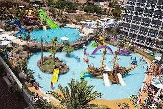 Globales Patos Park 贝纳尔马德纳