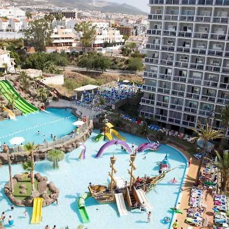 Globales Patos Park 4* 贝纳尔马德纳