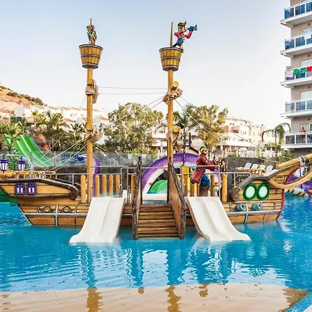 酒店 Globales Patos Park 贝纳尔马德纳