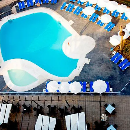 Globales Patos Park 4* 贝纳尔马德纳
